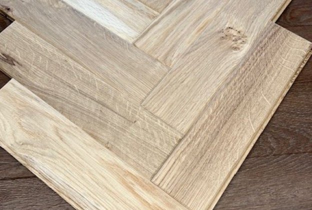 Liistparkett tamm rustik (faasitud)_1