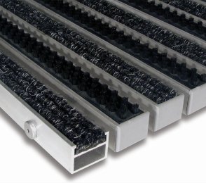 Süvistatav porirest Gapa Topwell 27mm Extra vaip - harjas